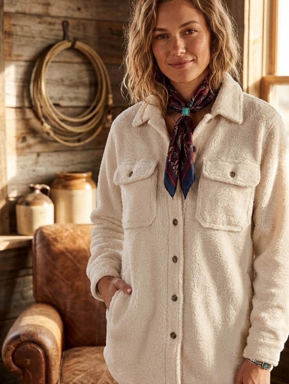 UNIVERSAL THREAD COZY ECRU SHERPA FLEECE BUTTON FRONT SHIRT TEDDY SHACKET MEDIUM